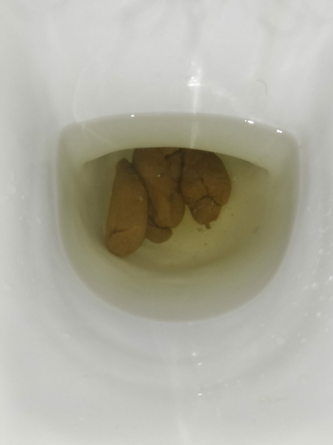 Gros caca bien dur - Note Mon Caca.fr